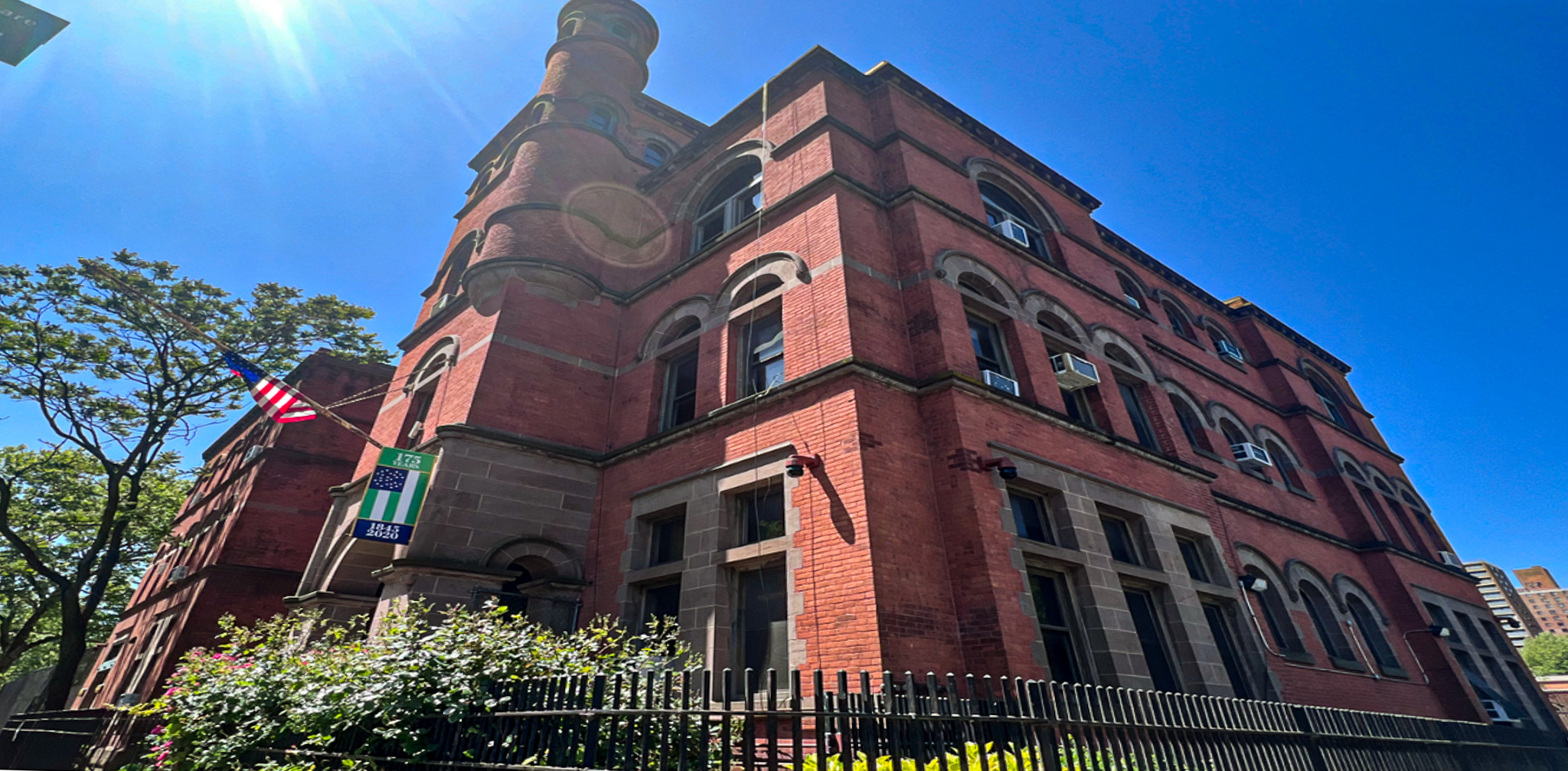 Proyecto - NYPD 88 Precinct